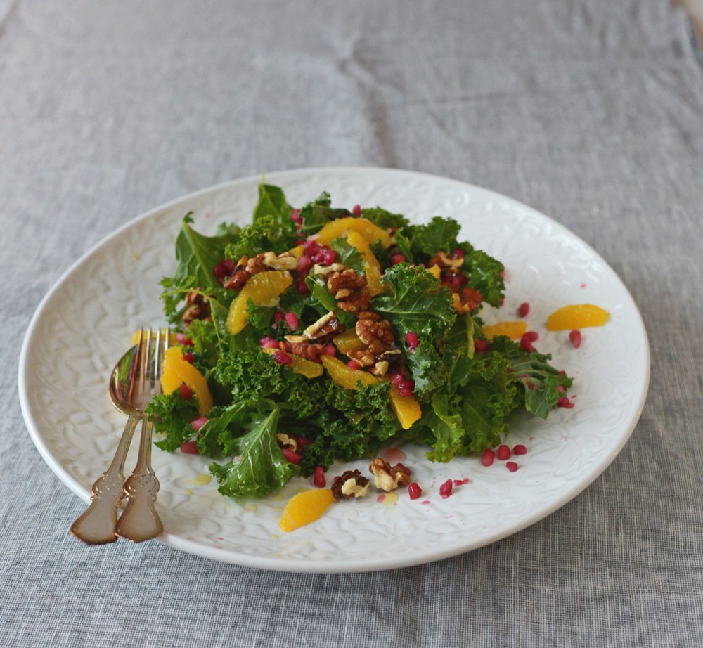 grönkålssallad-apelsin-granatäpple